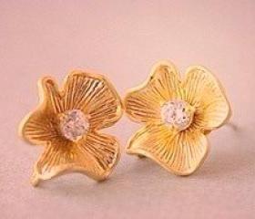 Gold Flower Rhinestone Studs Earrings